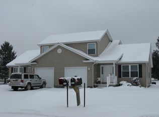 7517-19 Fairfield Dr, Fairview, PA 16415