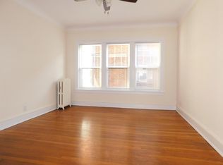 735 Hinman Ave #10-2E, Evanston, IL 60202