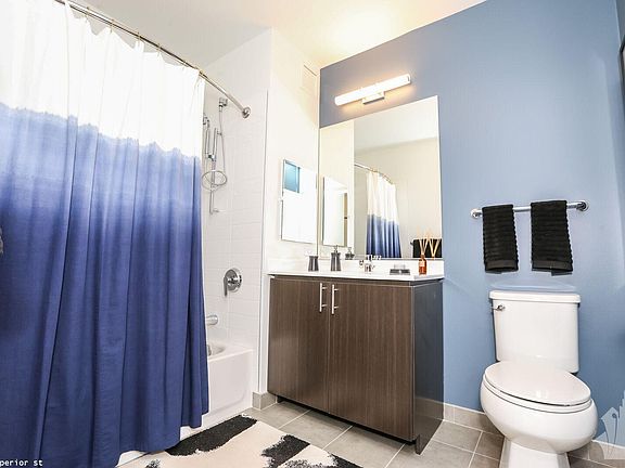 2nd image of 156 W Superior St #1318