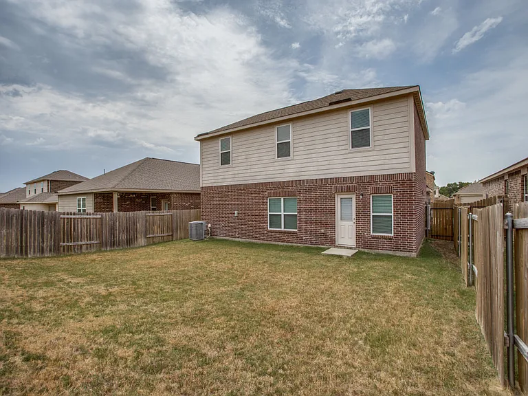 1622 White Mountain Way — Photo 25