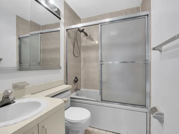 414 West 54th Street image 9 of 11