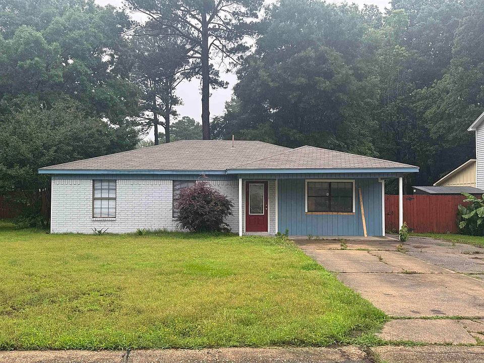 1st image of 701 Pattywood Dr