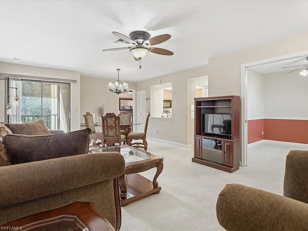 2 bed, 2.0 bath, 992 sqft, $1,400 — Photo 3