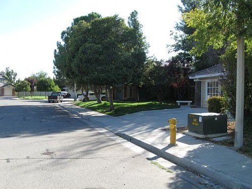 3rd image of 45235 Pickford Ave