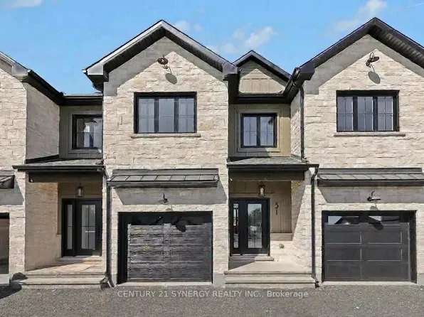 31 Helen St, North Stormont, ON K0A 1R0