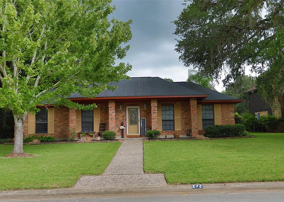 1st image of 272 S Amherst Dr