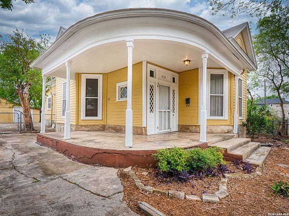 4th image of 612 N Pine Street