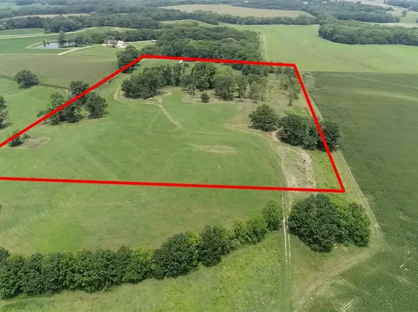 E 1100 North Rd, Shelbyville, IL 62565