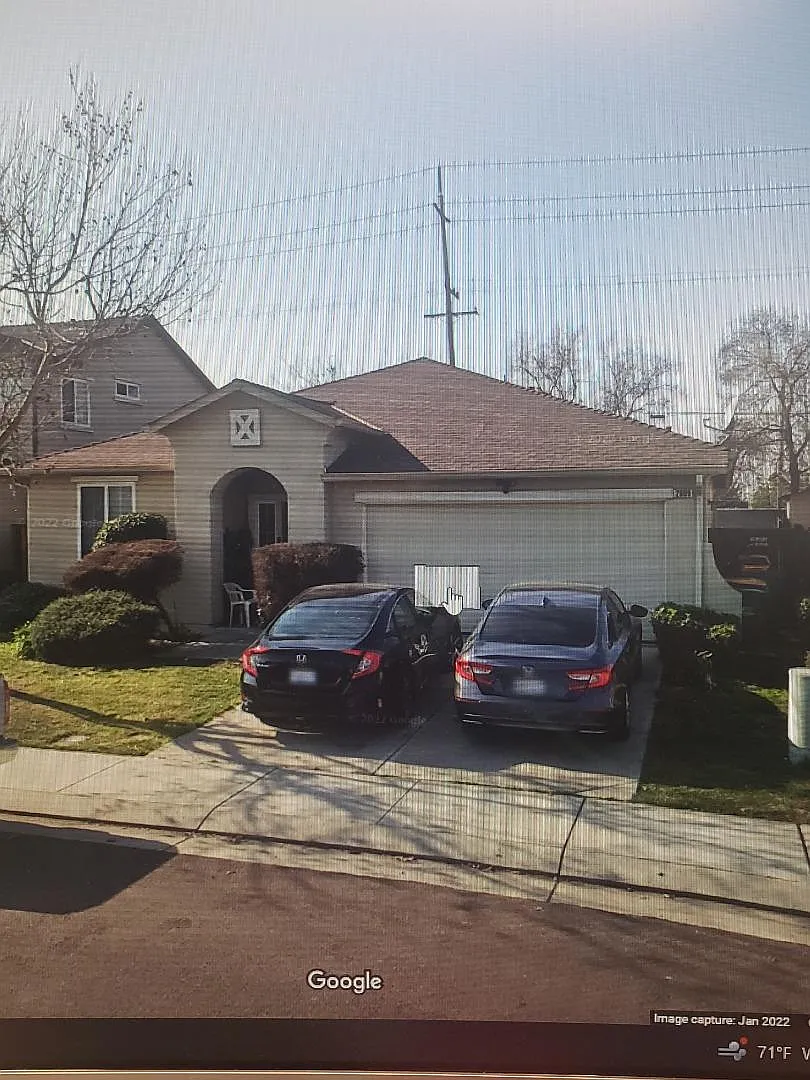 2809 Playa Del Sol Ave photo 1