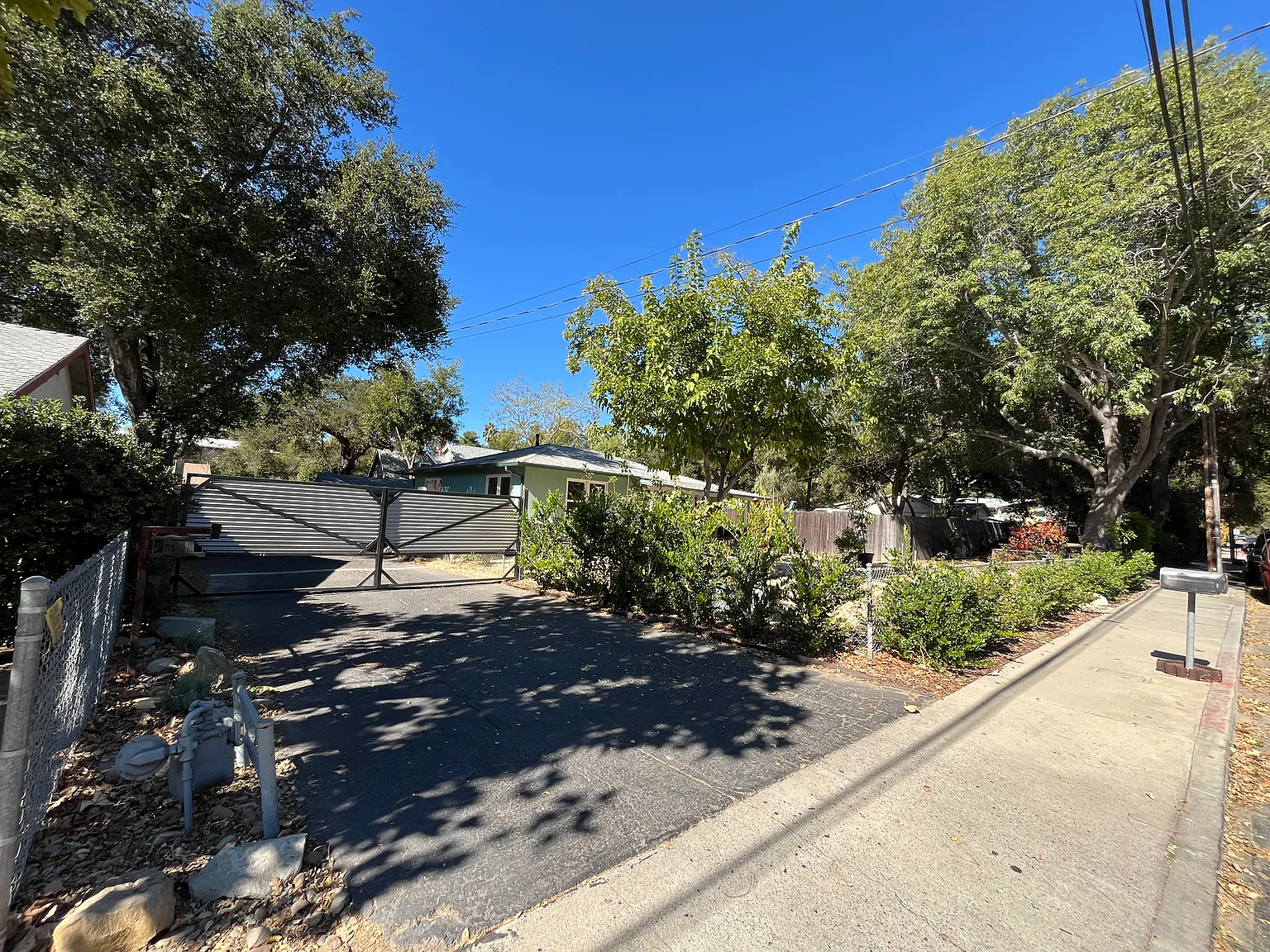 1 bed, 700 sqft, $2,500 — Photo 2