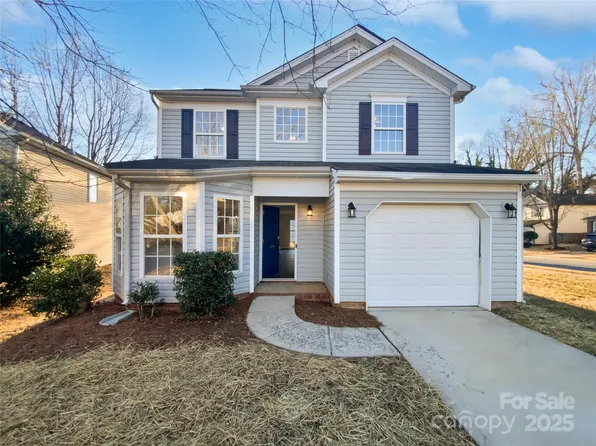 3161 Glen Robin Ct, Charlotte, NC 28205