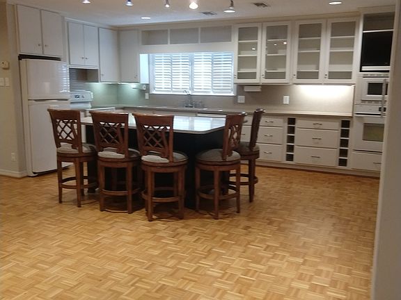Eat in kitchen island with barstools