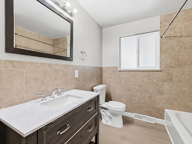 5565 S Delaware St #5571 — Photo 11