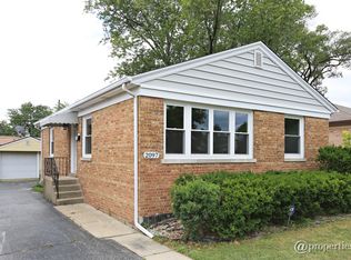 2097 Sherwin Ave, Des Plaines, IL 60018