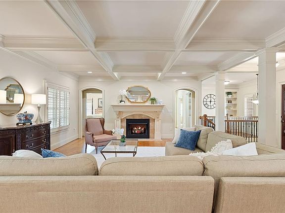 5th image of 2472 Ballantrae Cir #26