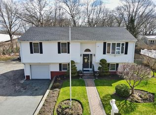 63 Small St, Fall River, MA 02720