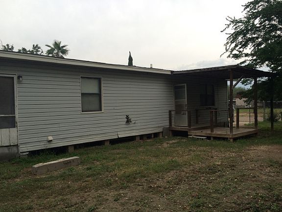 2nd image of 818 Erma Ave