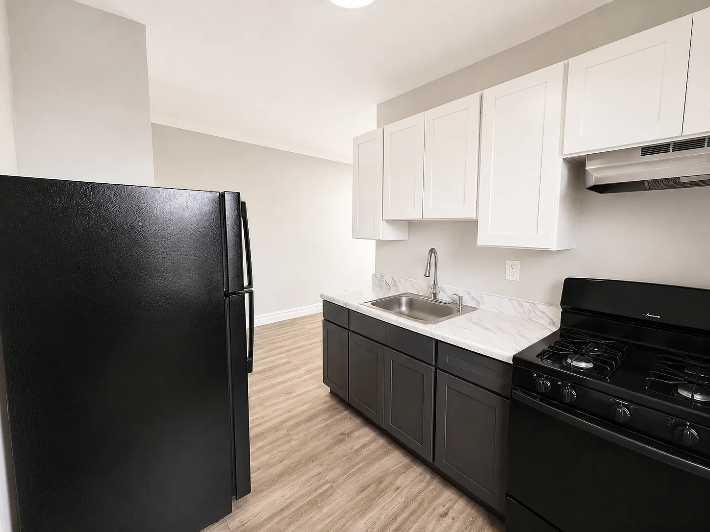 2 bed, $1,750 — Photo 1