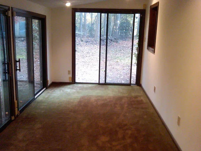 4852 Rosewell Dr — Photo 7