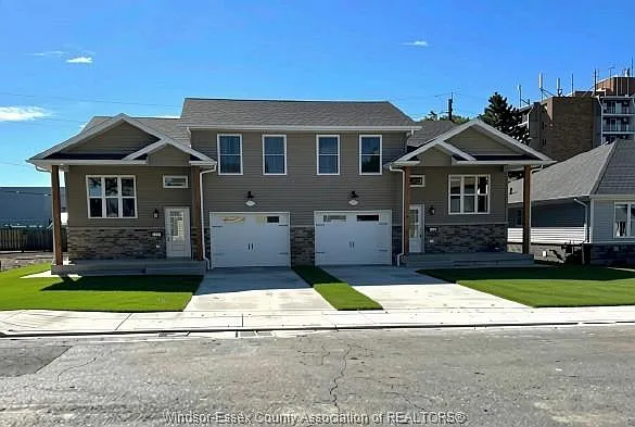 2 bed, 1050 sqft, $2,100 — Photo 2