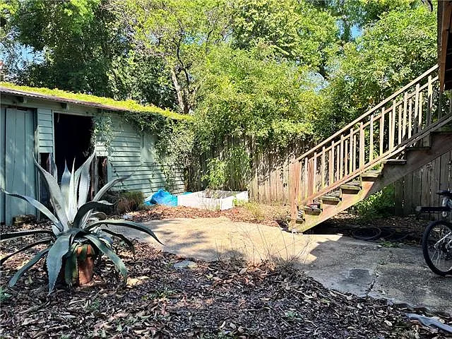 729 Elmira Ave — Photo 14