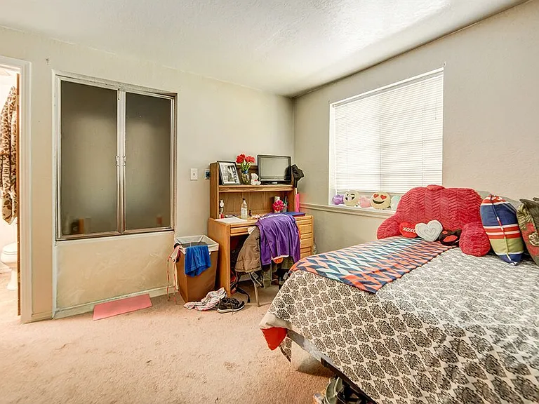 724 W 1720 N #129 — Photo 13