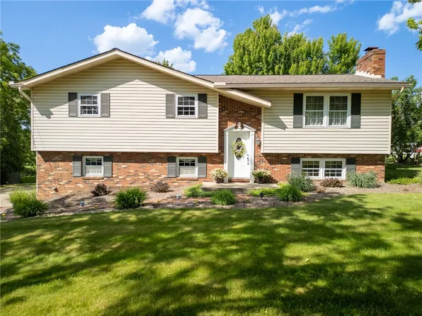 3780 37th Street Ext, Beaver Falls, PA 15010