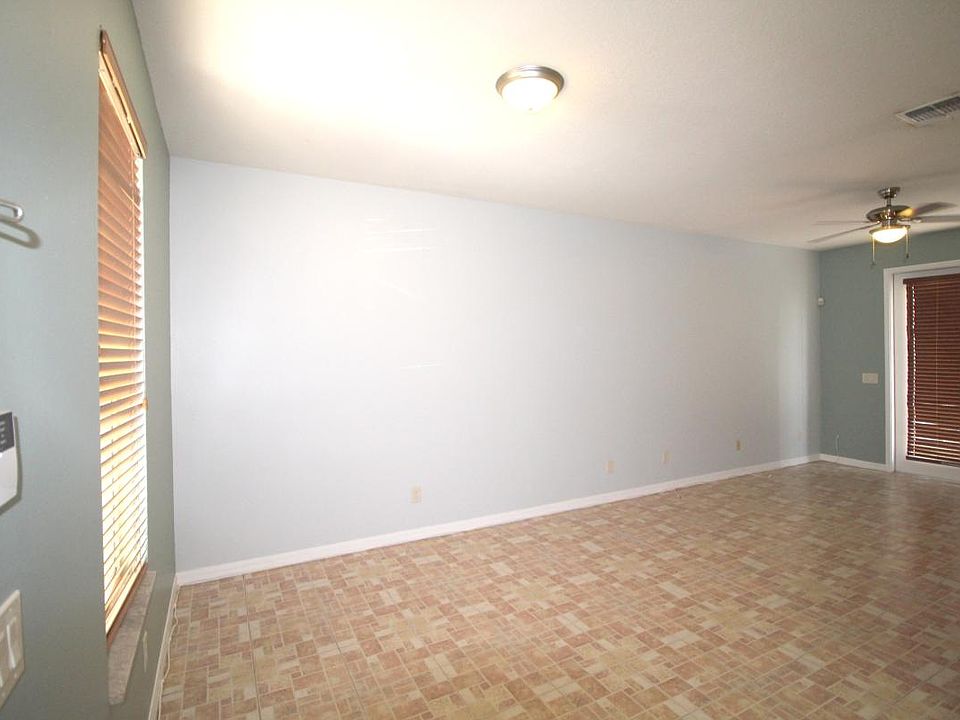 Living / Dining