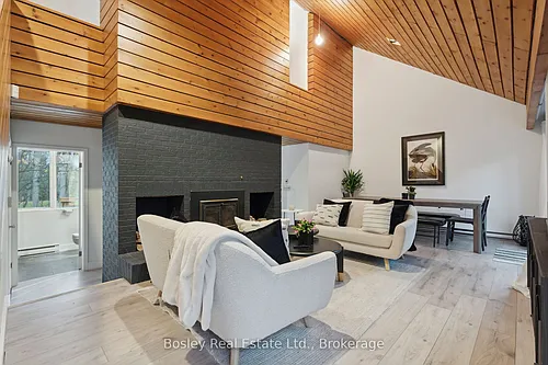 101 Saint Moritz Cres Photo 1