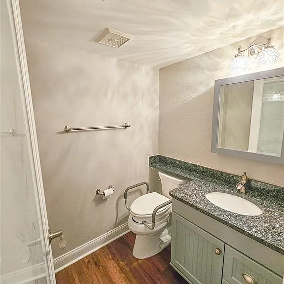 6020 Shore Blvd S #701 — Photo 28
