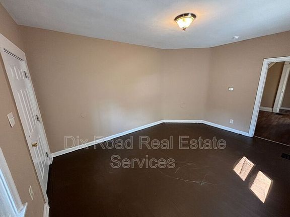 5th image of 724 East Ave #I2i