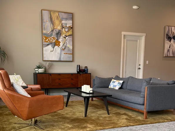 Eagle Pointe