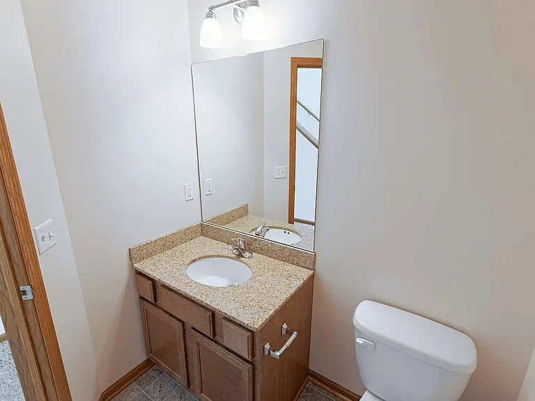 730 Norwood Dr — Photo 4