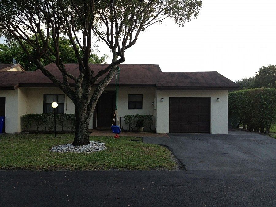 1st image of 6716 N Parkway Dr #7-6
