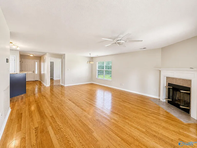115 Bremerton Dr SW — Photo 7
