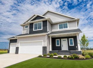 6867 Sun Valley Blvd, Horace, ND 58047