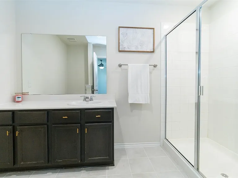 908 Mercury Dr — Photo 10