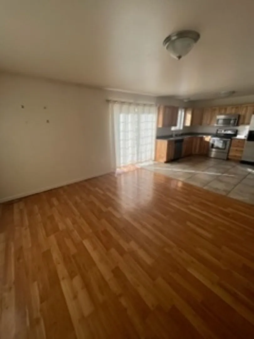 4020-4026 W Lamont Way - CDY — Photo 3