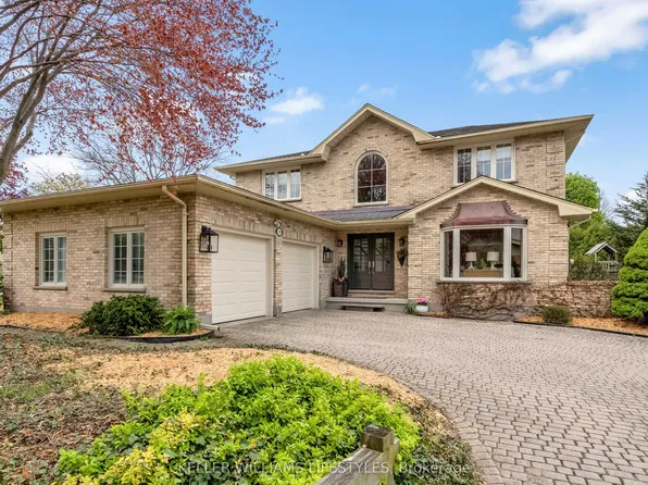 39 Summerdale Cres, London, ON N6K 4C3