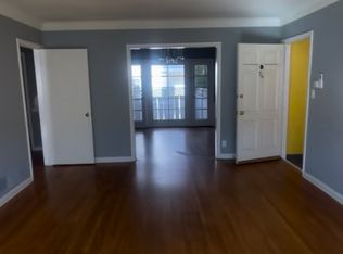 605 Midvale Ave #605, Los Angeles, CA 90024