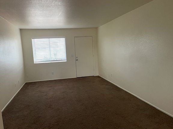 2nd image of 1809 N Spring APT 201