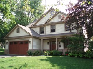 4915 Woodward Ave, Downers Grove, IL 60515