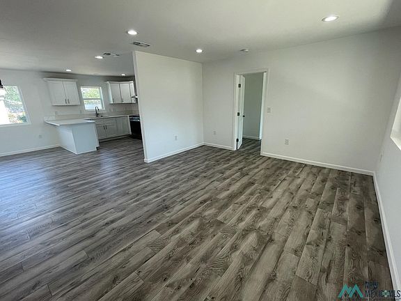 4th image of 709 S Delaware Ave