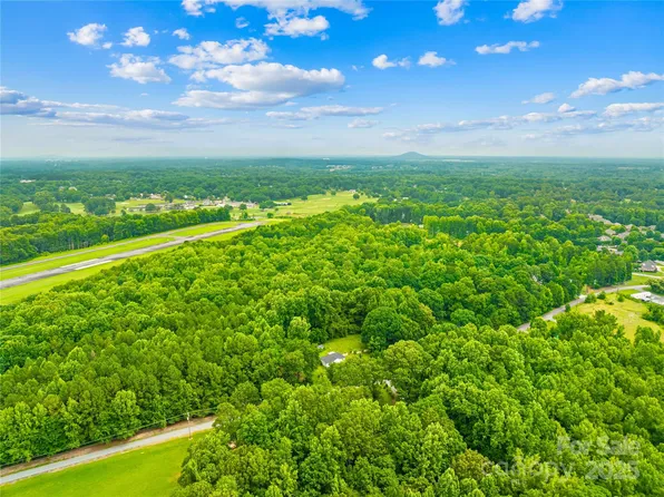 440/450 Airport Rd, Gastonia, NC 28056