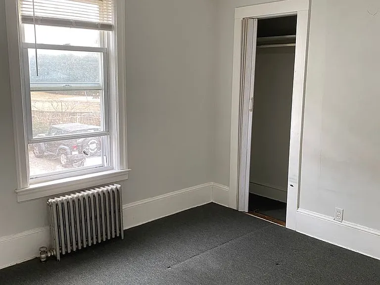 19 South St — Photo 8