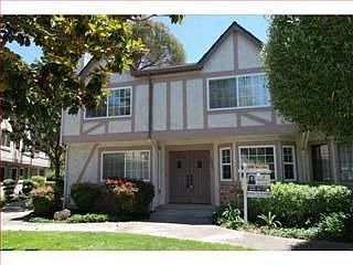 1st image of 1027 Las Palmas Dr