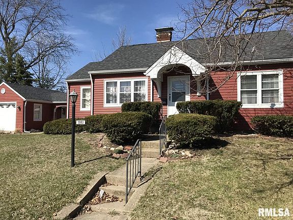 2nd image of 1003 W Forrest Hill Ave