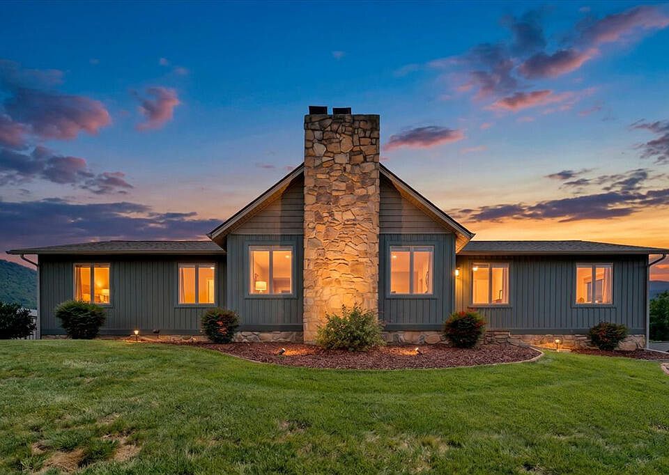 1st image of 2418 Horsepen Mountain Cir
