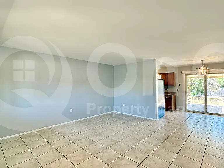 11038 W Cheryl Dr — Photo 11