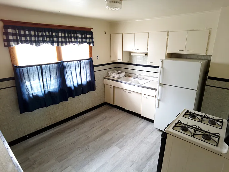 Kitchen - taken from the entry door of the apartment